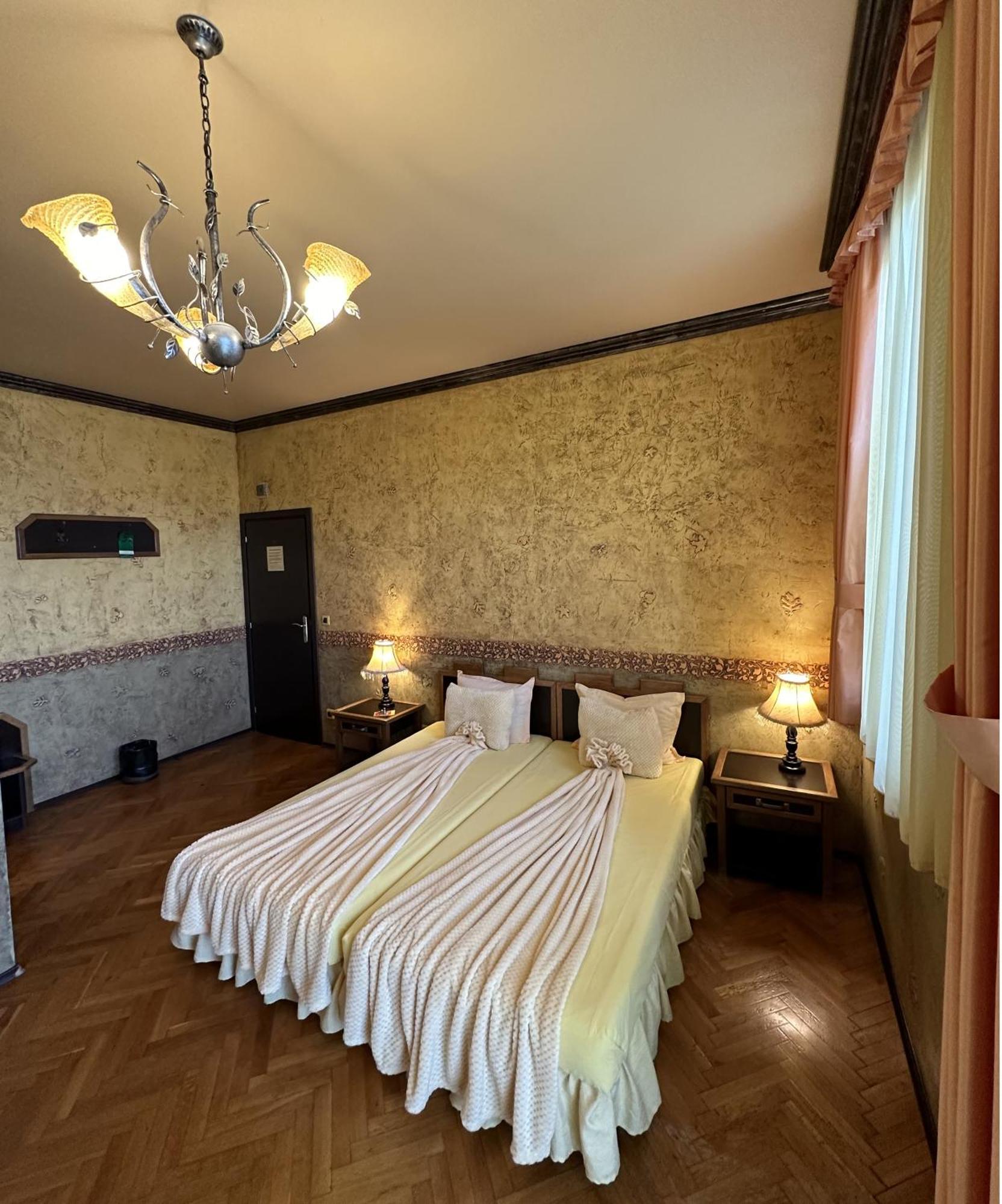 וליקו טורנובו Guesthouse Petra מראה חיצוני תמונה