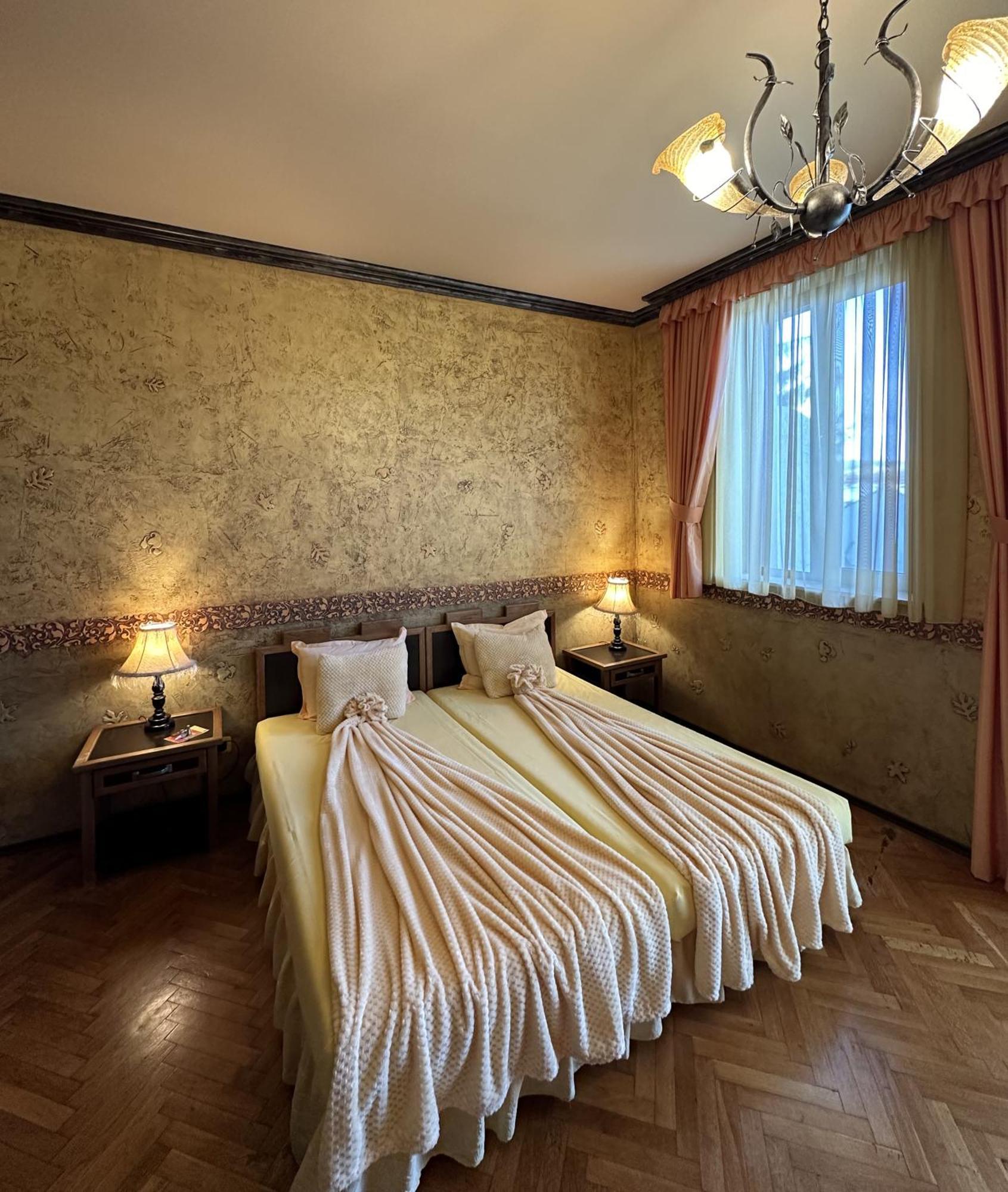 וליקו טורנובו Guesthouse Petra מראה חיצוני תמונה