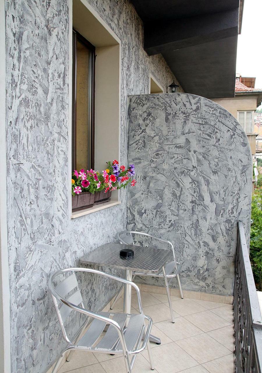 וליקו טורנובו Guesthouse Petra מראה חיצוני תמונה