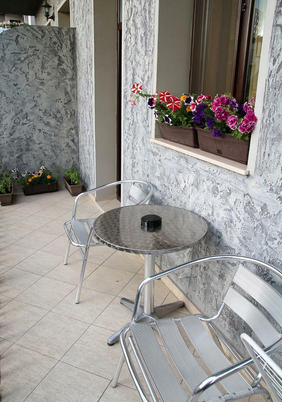 וליקו טורנובו Guesthouse Petra מראה חיצוני תמונה